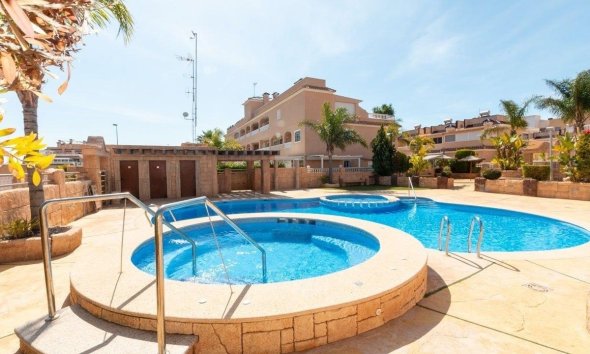 apartment - Gensalg - Orihuela Costa -
                Los Dolses