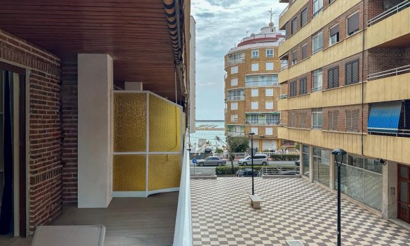 apartment - Reventa - Torrevieja -
                Playa Los Naufragos