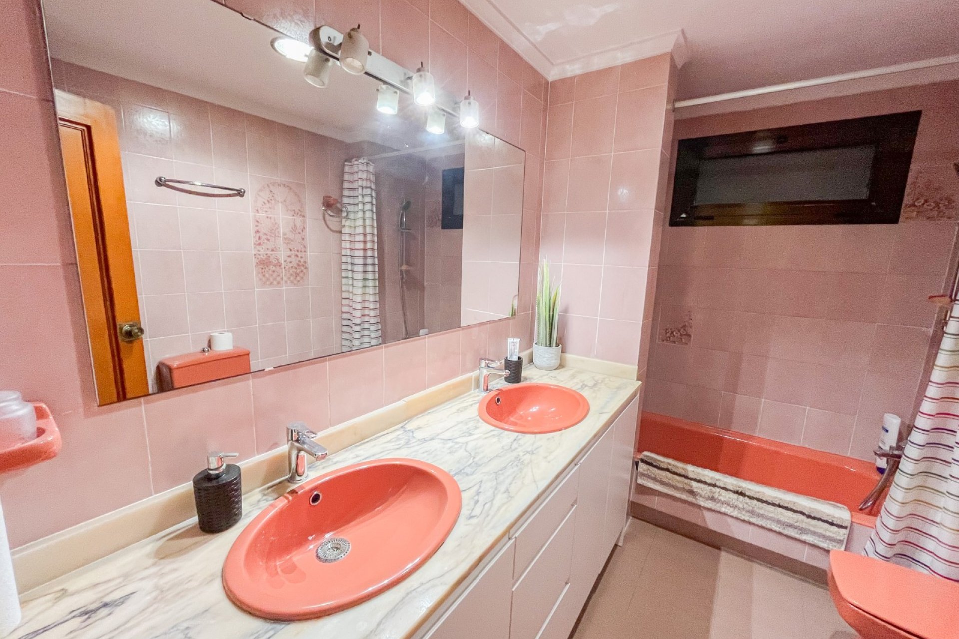 Gensalg - apartment -
Alicante - Center