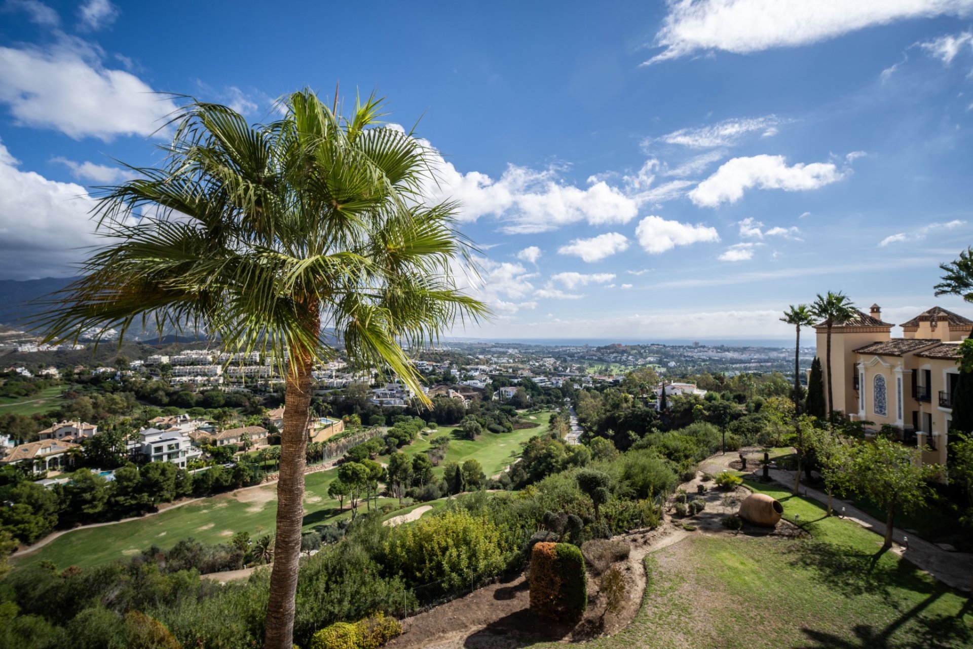Gensalg - apartment -
Benahavis - La Quinta
