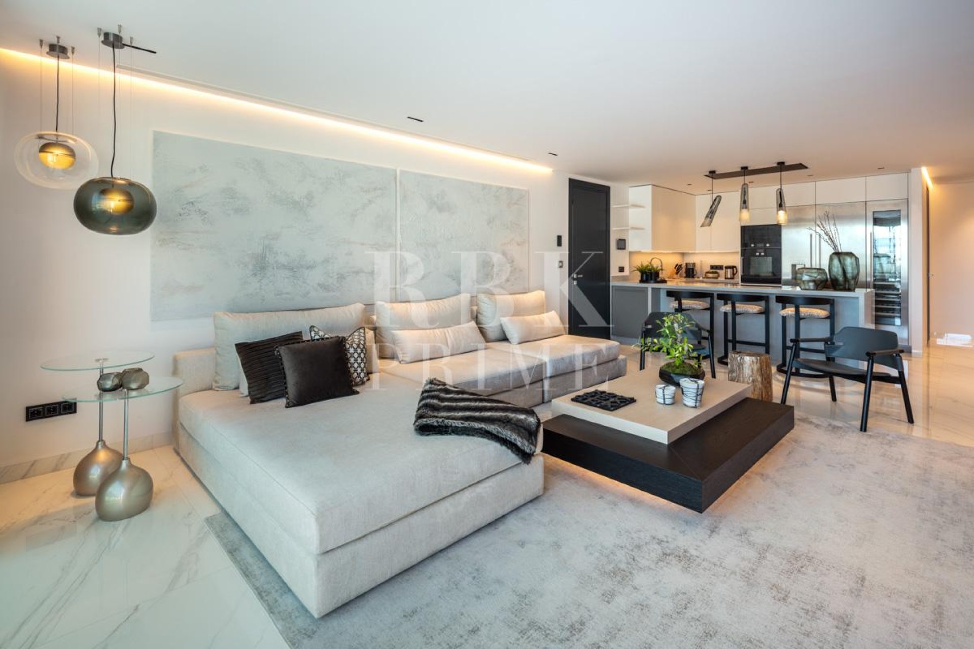 Gensalg - apartment -
Malaga - Nueva Andalucía