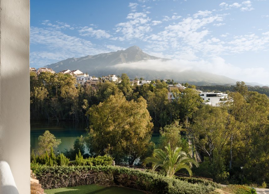 Gensalg - apartment -
Marbella - Nueva Andalucía
