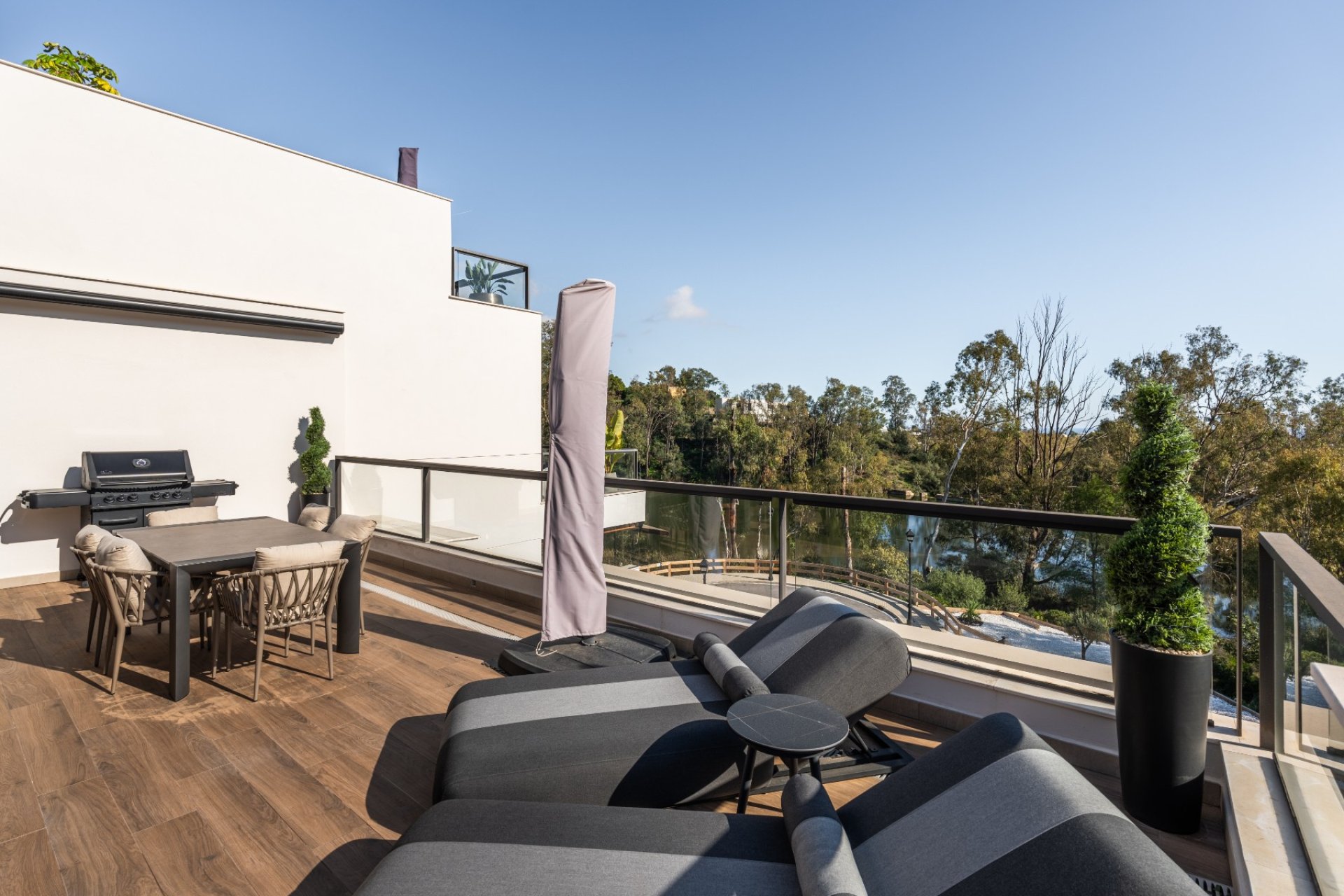 Gensalg - apartment -
Marbella - Nueva Andalucía