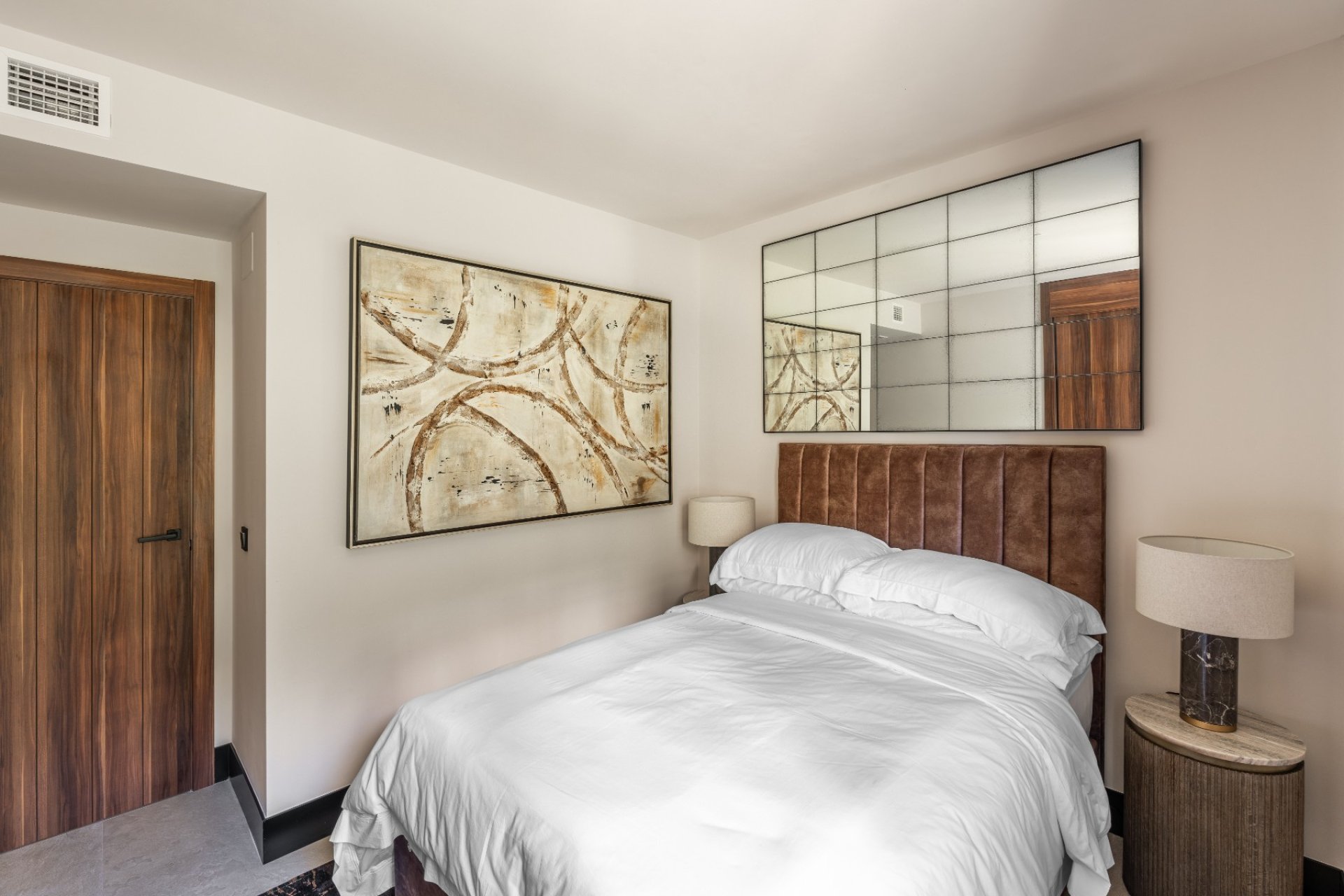 Gensalg - apartment -
Marbella - Nueva Andalucía