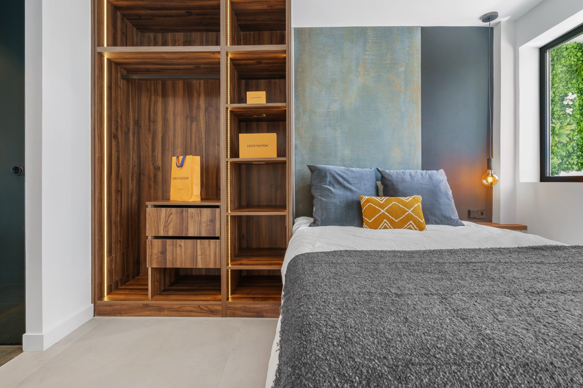 Gensalg - apartment -
Marbella - Nueva Andalucía