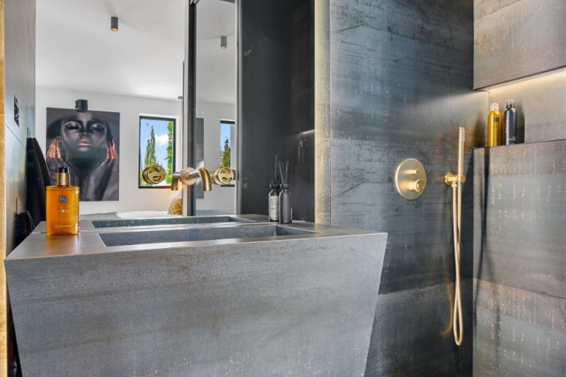 Gensalg - apartment -
Marbella - Nueva Andalucía