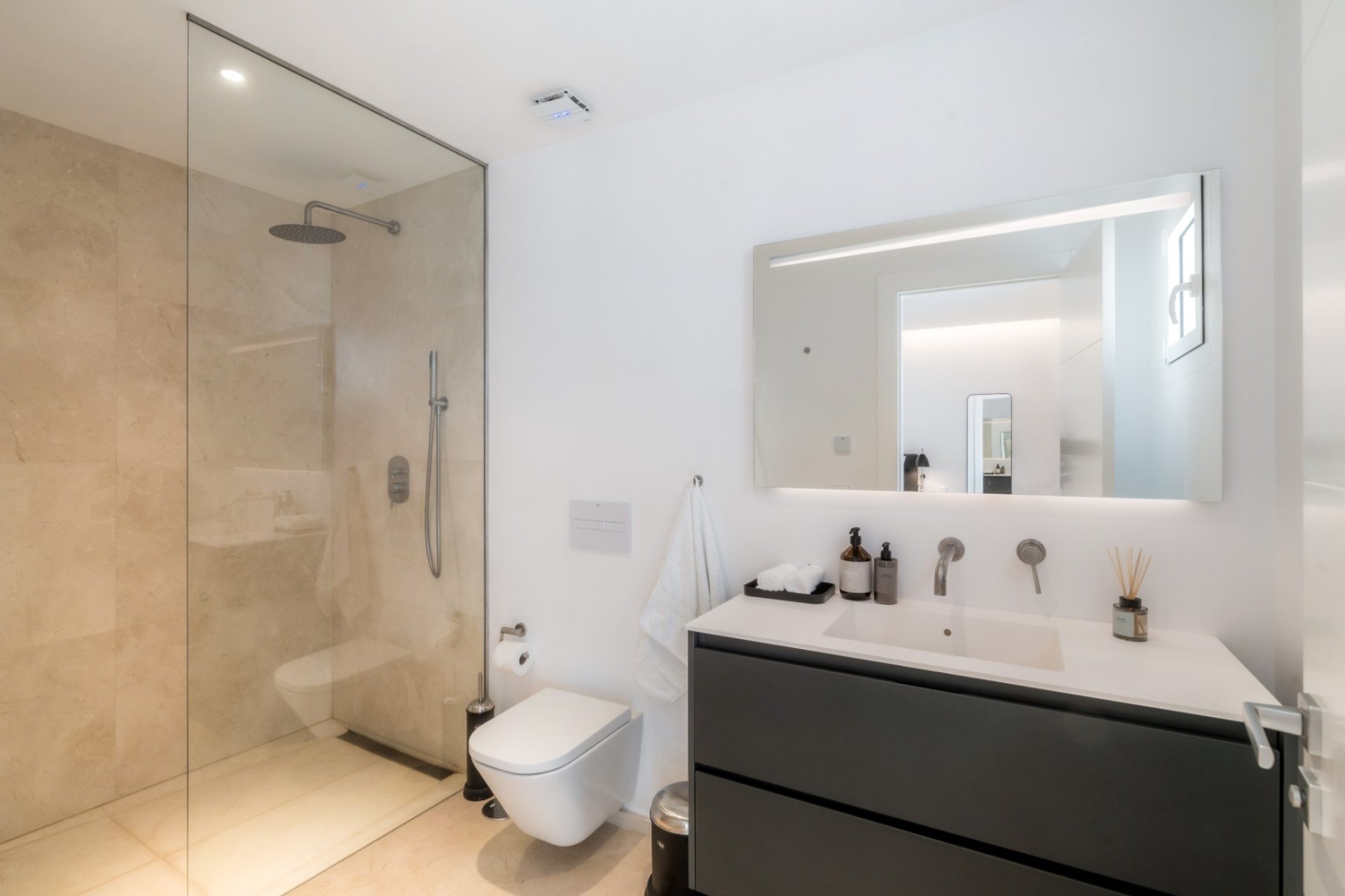 Gensalg - apartment -
Marbella - Puerto Banús