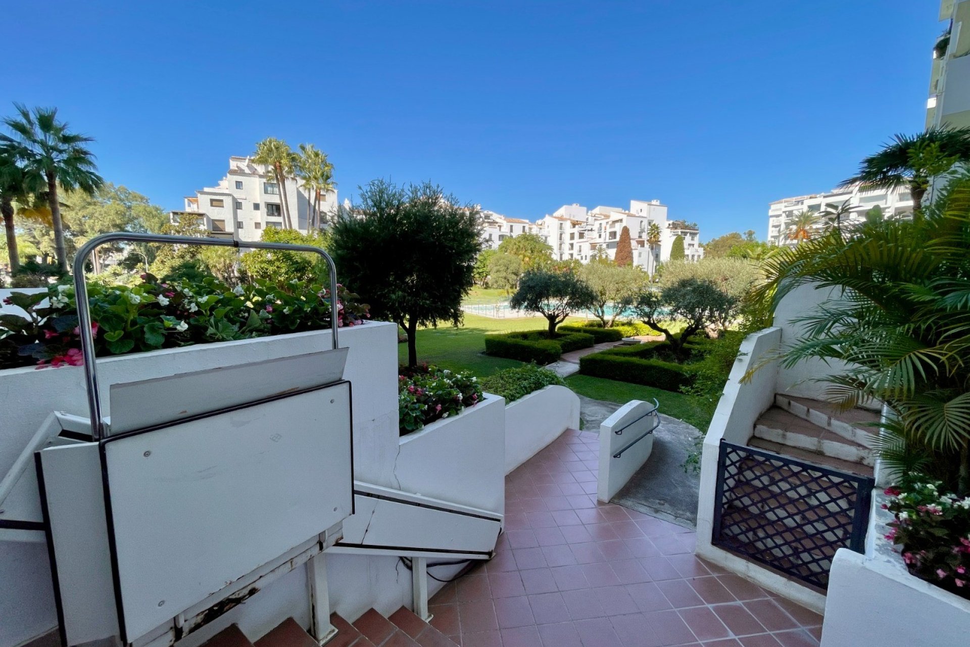 Gensalg - apartment -
Marbella - Puerto Banús