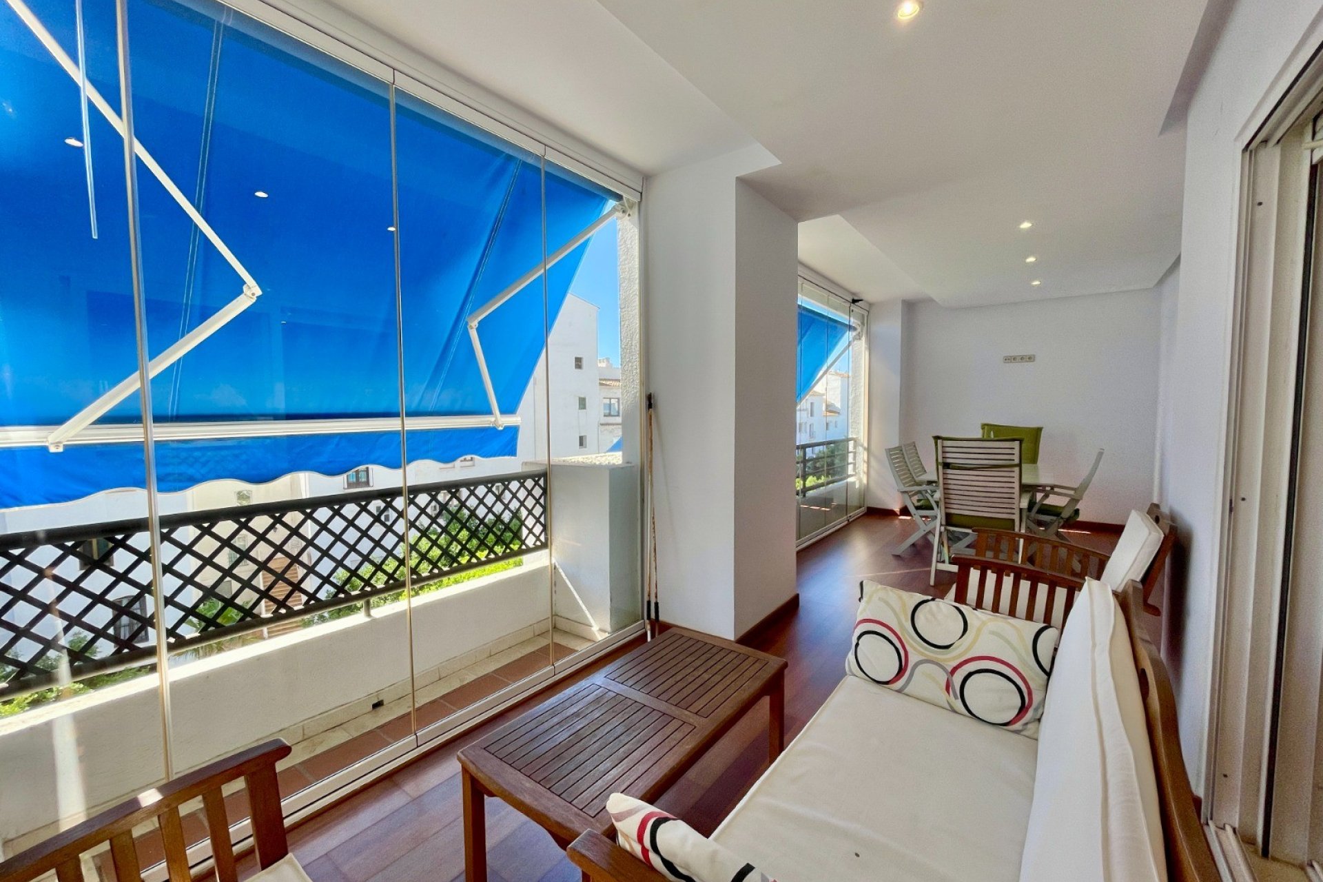 Gensalg - apartment -
Marbella - Puerto Banús