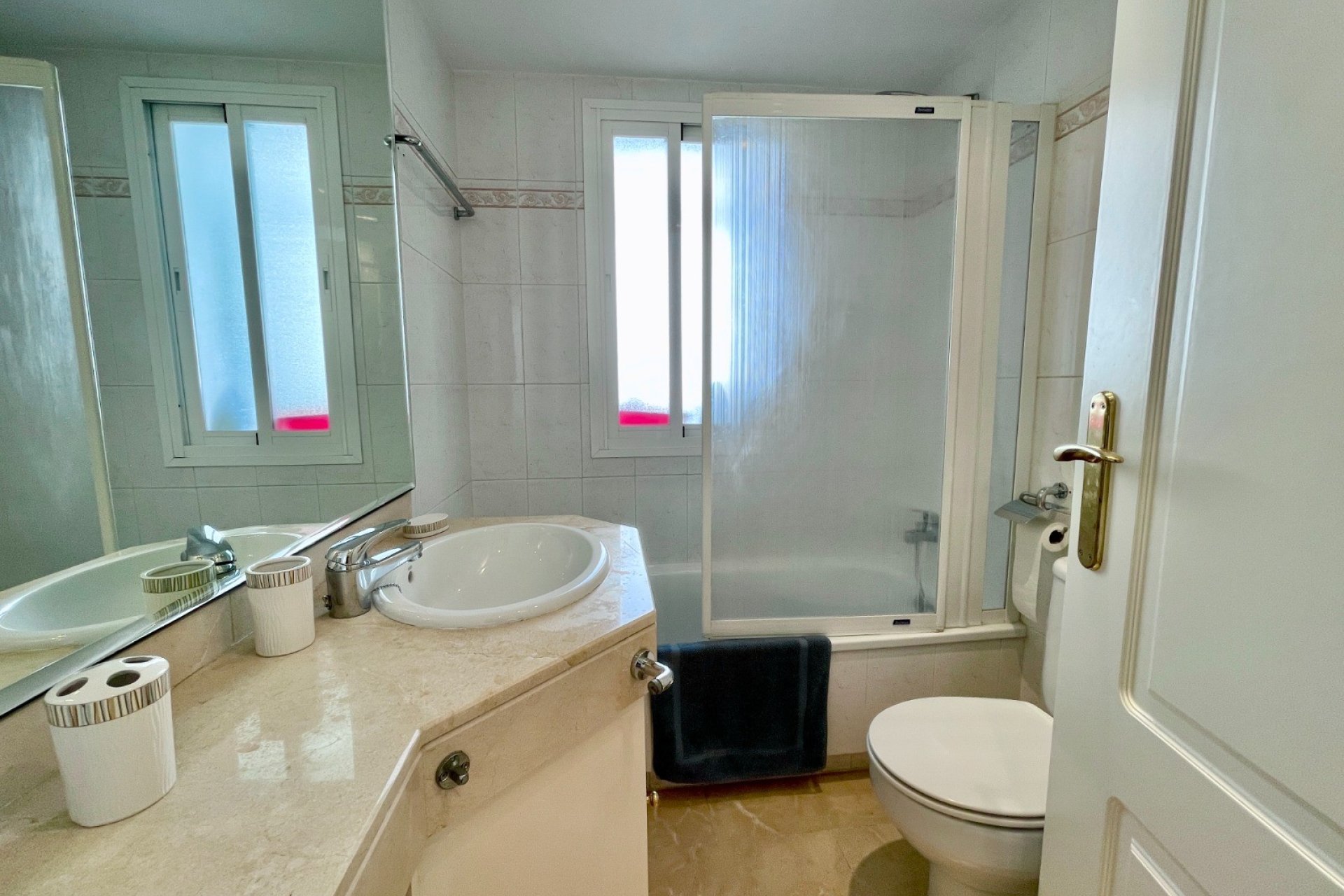 Gensalg - apartment -
Marbella - Puerto Banús
