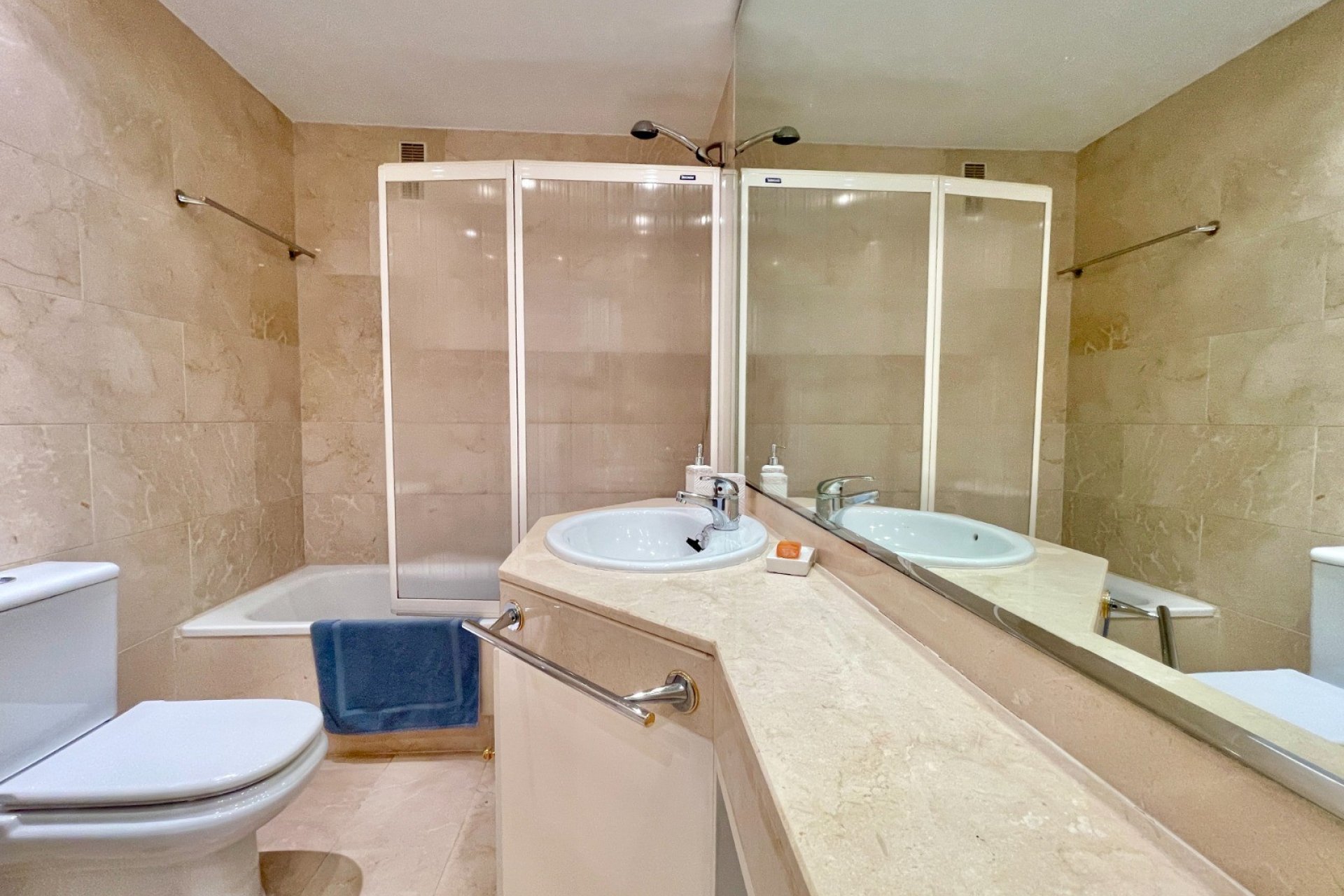 Gensalg - apartment -
Marbella - Puerto Banús