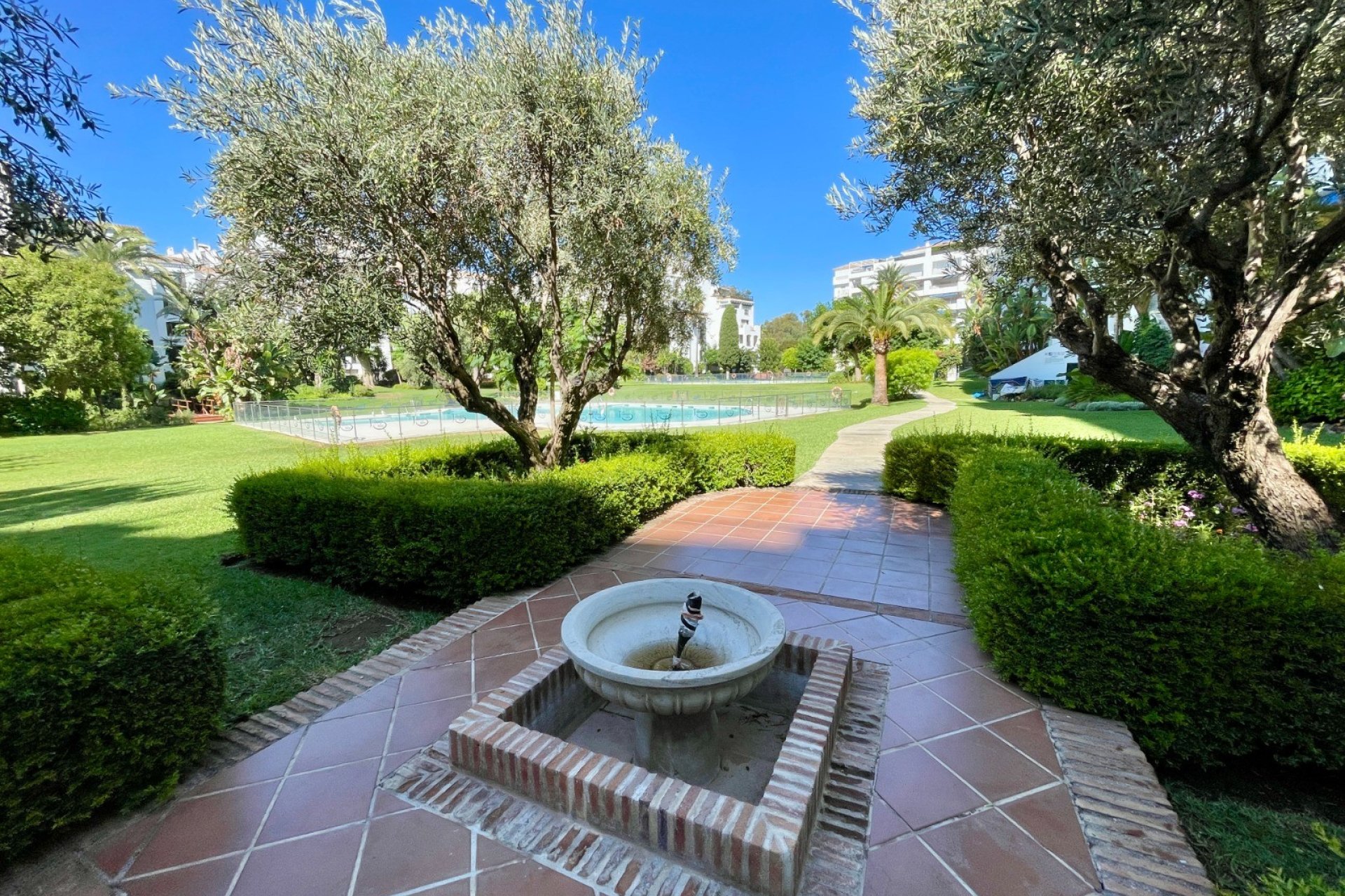 Gensalg - apartment -
Marbella - Puerto Banús