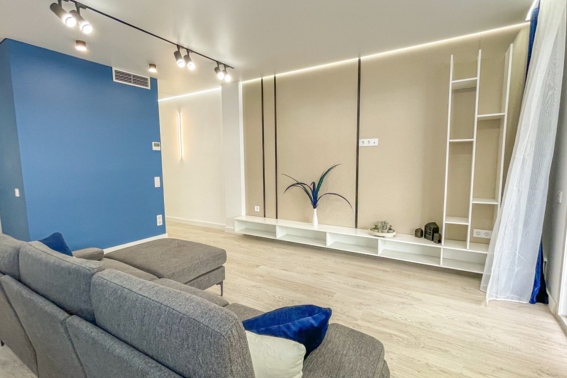 Gensalg - apartment -
Torrevieja - Playa Los Naufragos