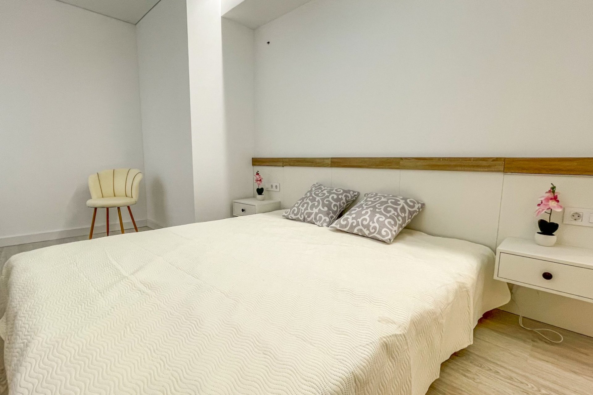 Gensalg - apartment -
Torrevieja - Playa Los Naufragos