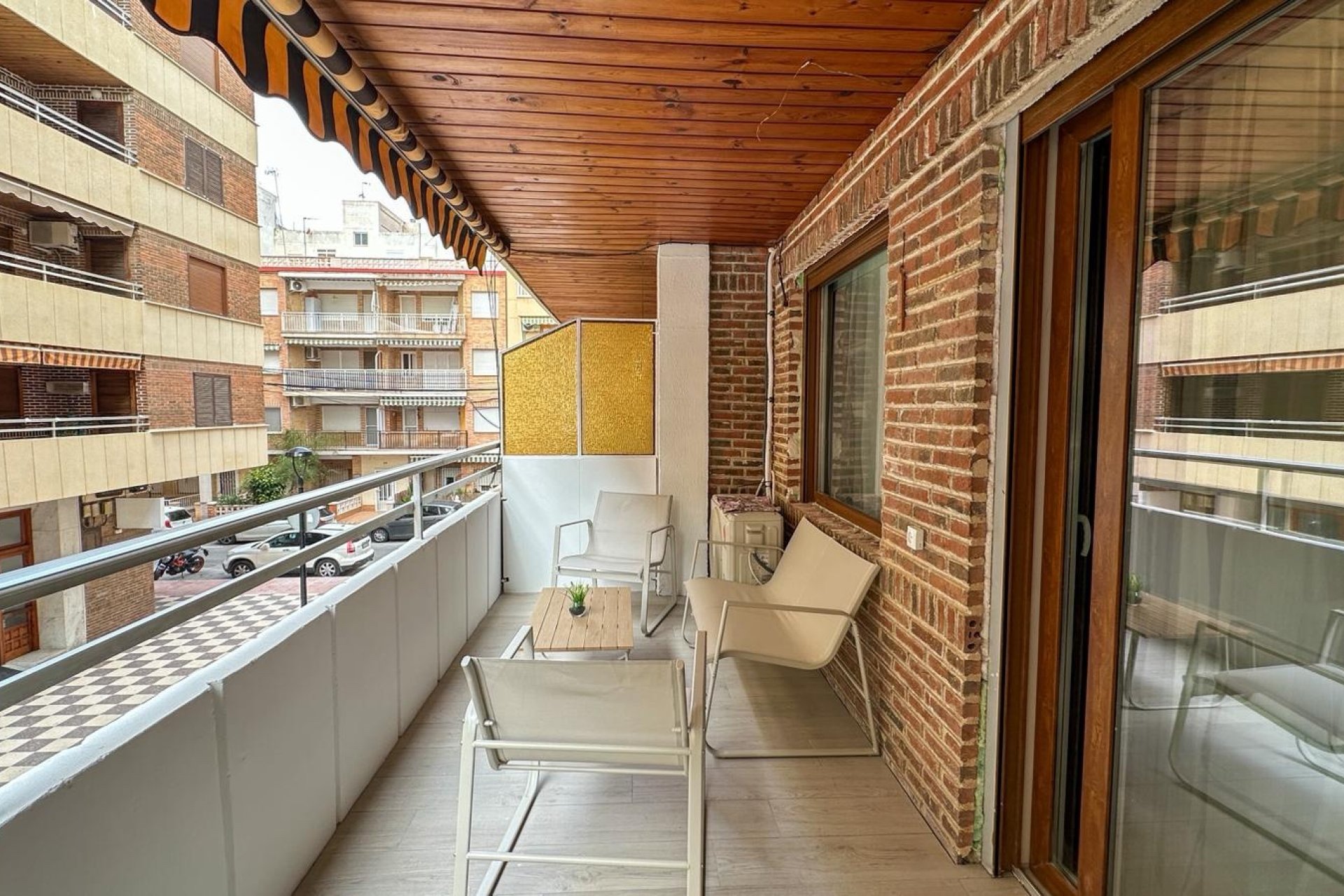 Gensalg - apartment -
Torrevieja - Playa Los Naufragos