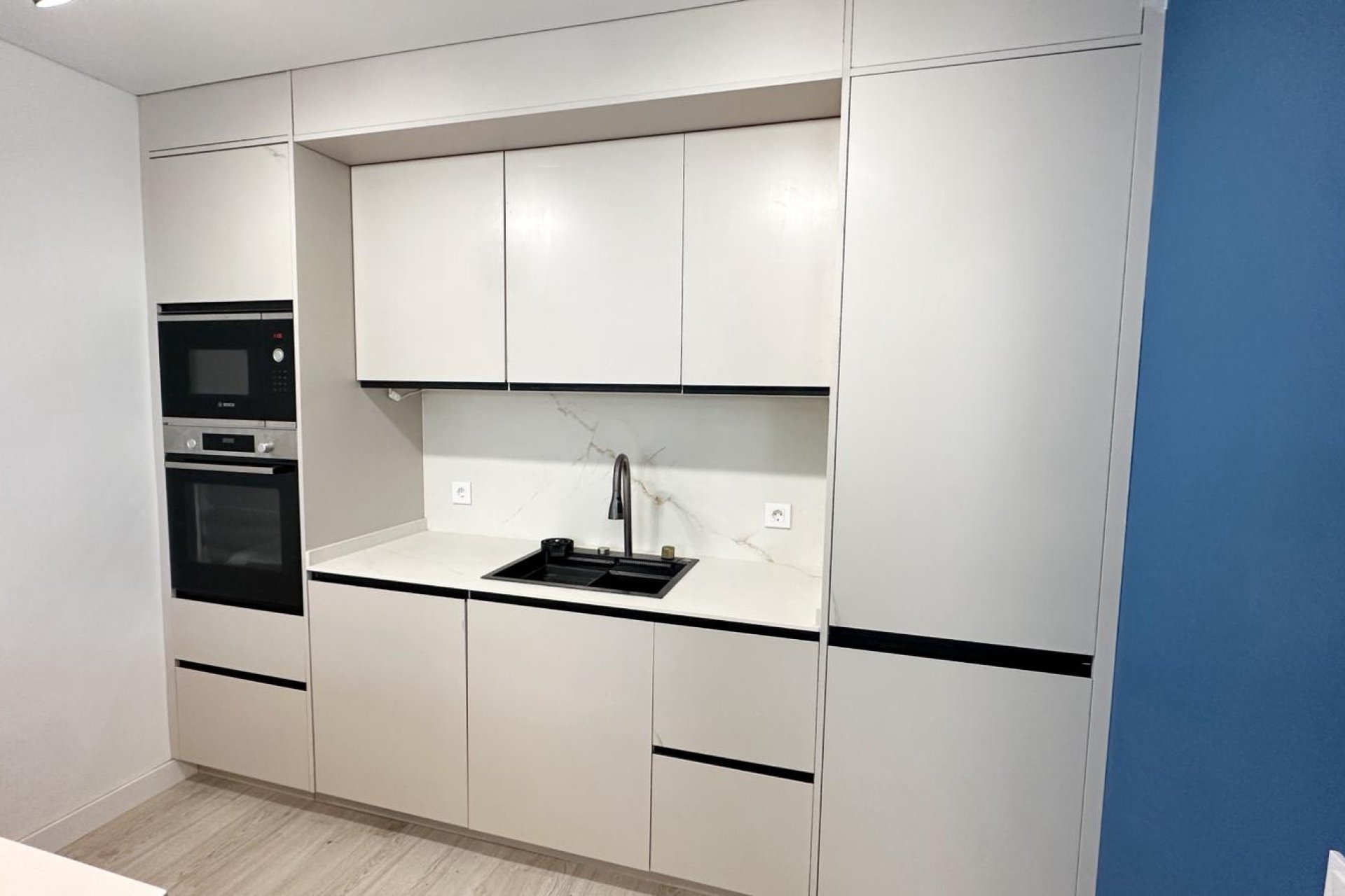 Gensalg - apartment -
Torrevieja - Playa Los Naufragos