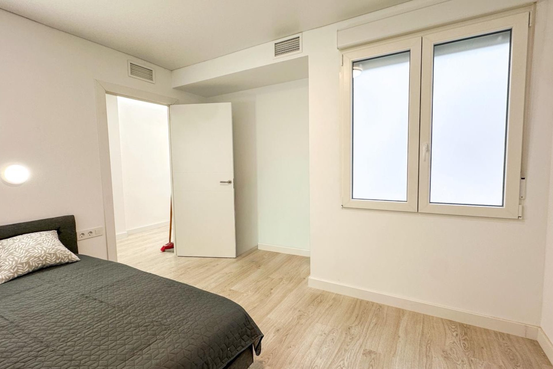 Gensalg - apartment -
Torrevieja - Playa Los Naufragos