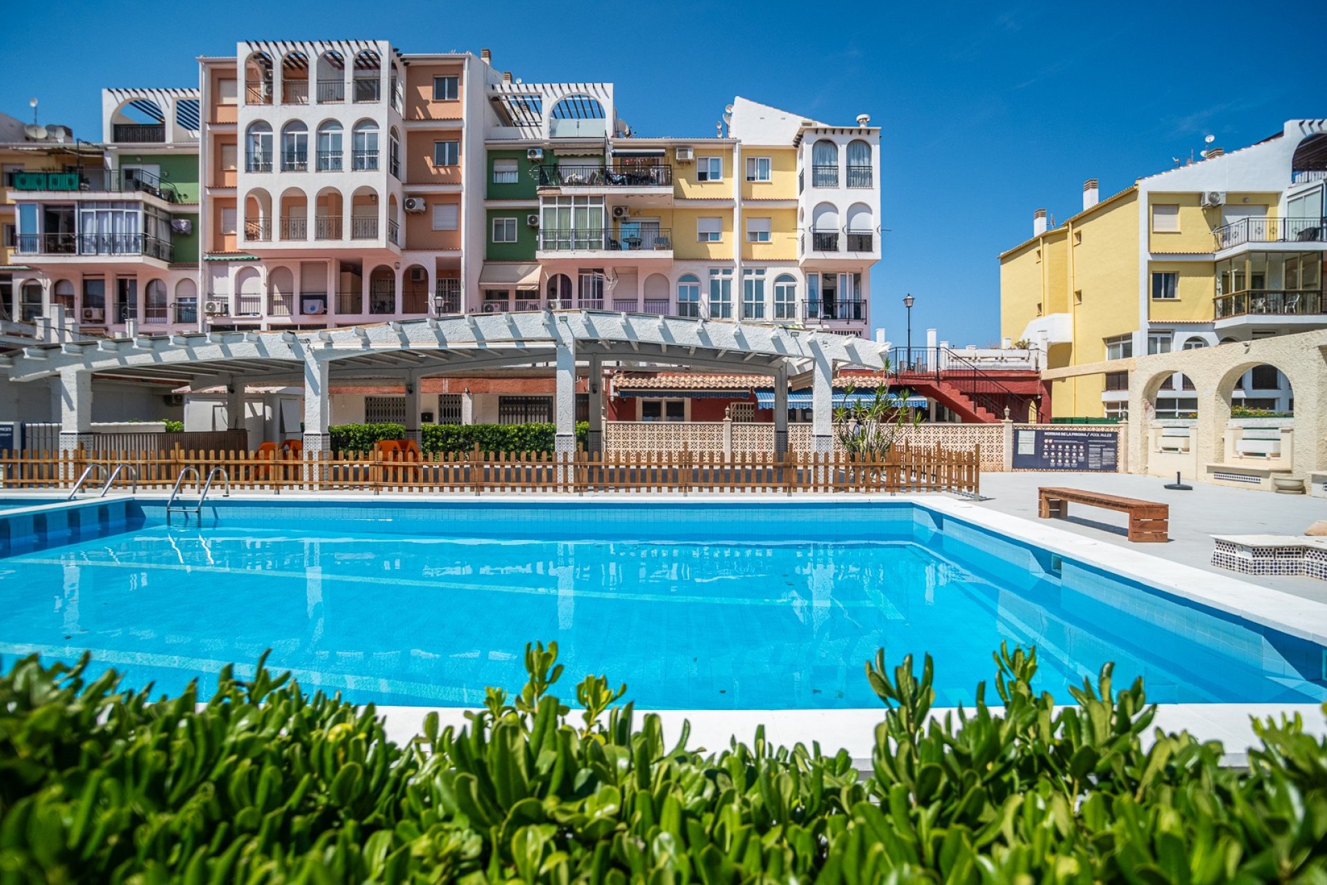 Gensalg - Kommerciel -
Torrevieja - La veleta