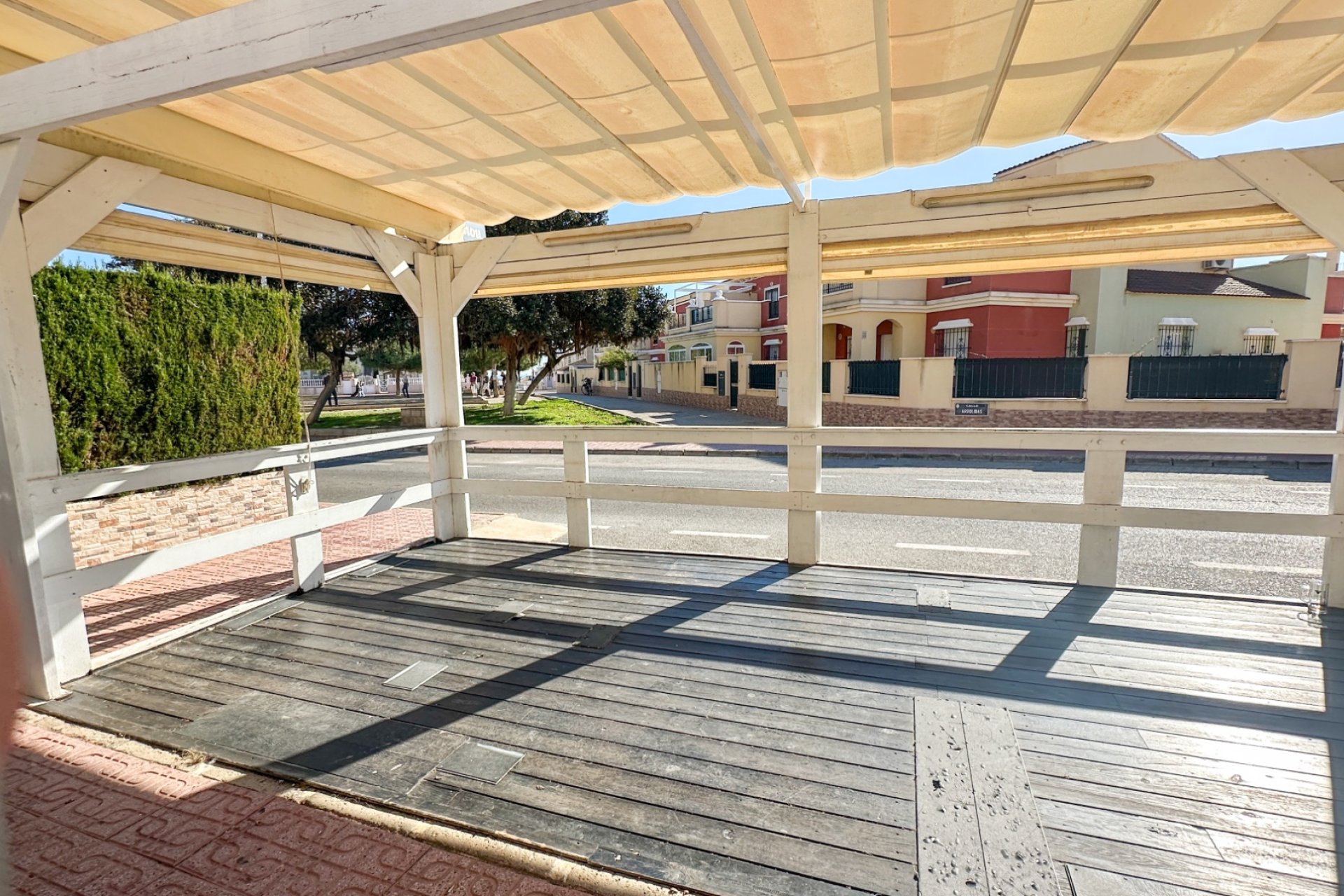Gensalg - Kommerciel -
Torrevieja - Nueva Torrevieja