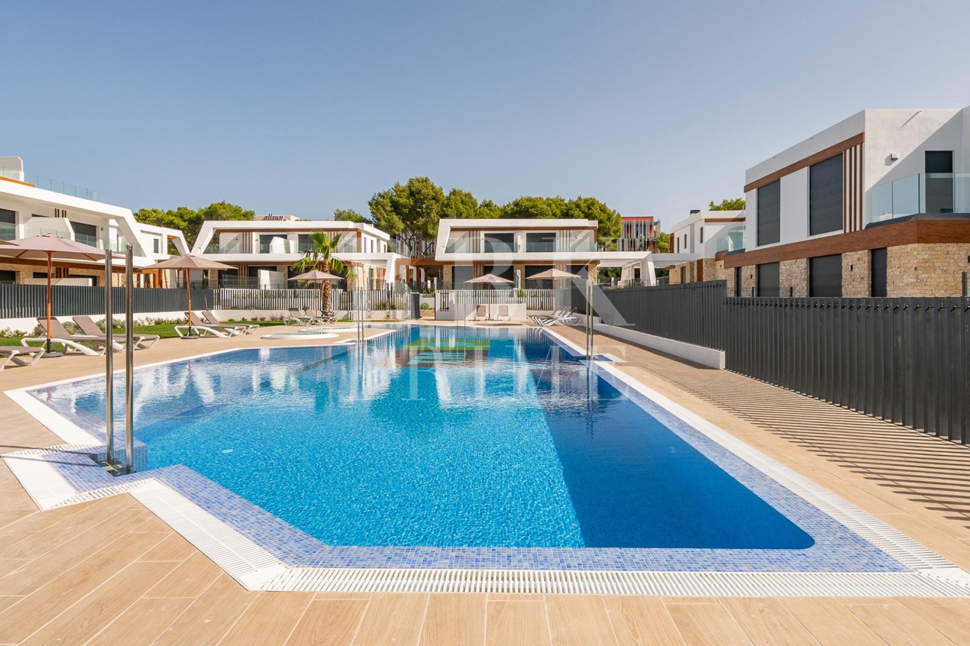 Gensalg - Rækkehus -
Capdepera - Cala Ratjada