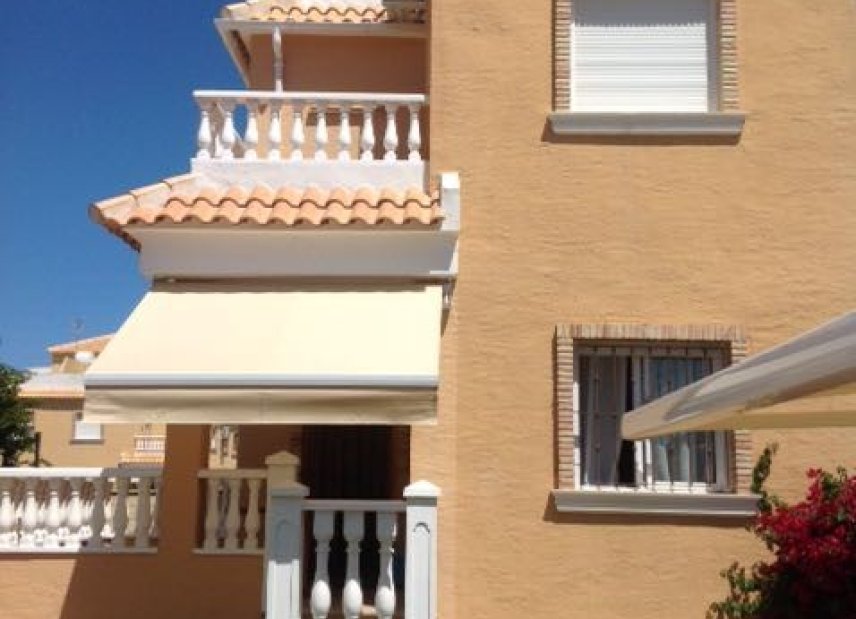 Gensalg - Rækkehus -
Ciudad Quesada - Doña Pepa