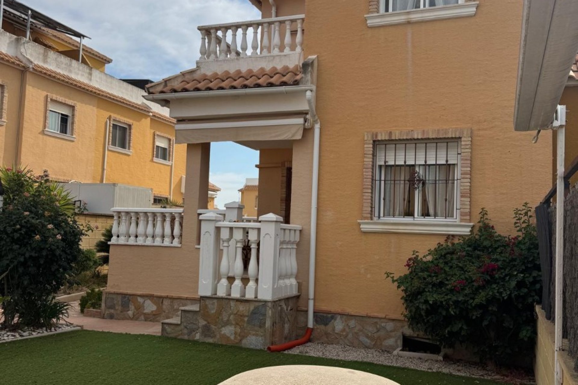 Gensalg - Rækkehus -
Ciudad Quesada - Doña Pepa
