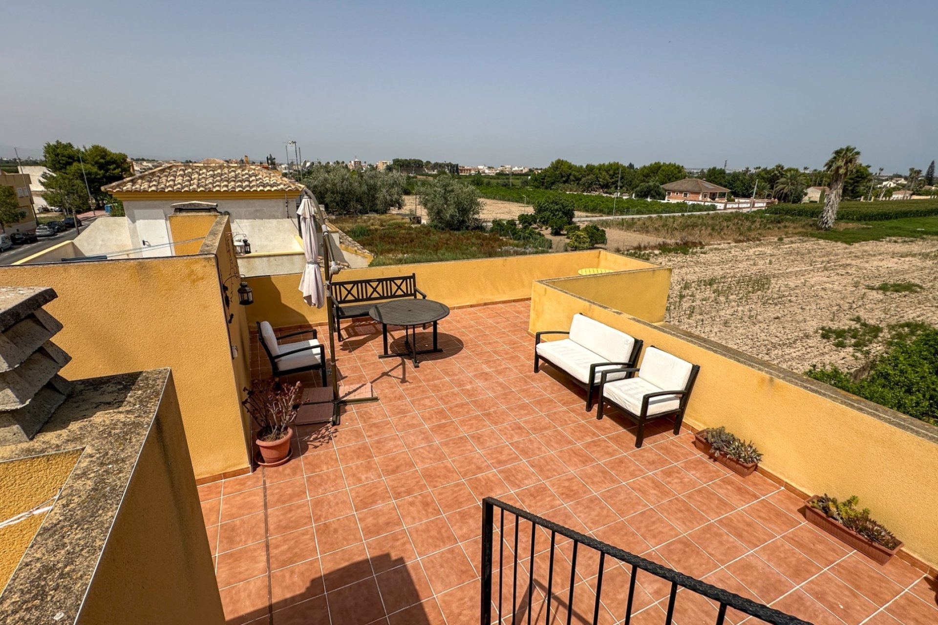Gensalg - Rækkehus -
Daya Nueva - Costa Blanca Sur