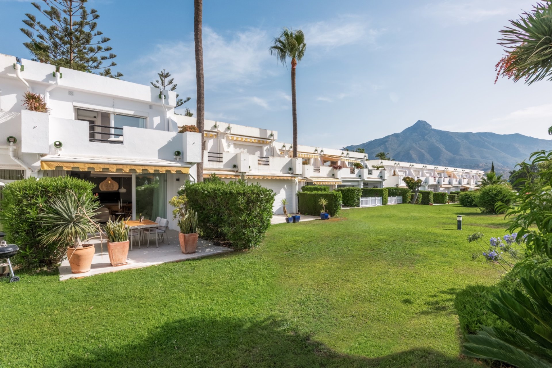 Gensalg - Rækkehus -
Marbella - Nueva Andalucía