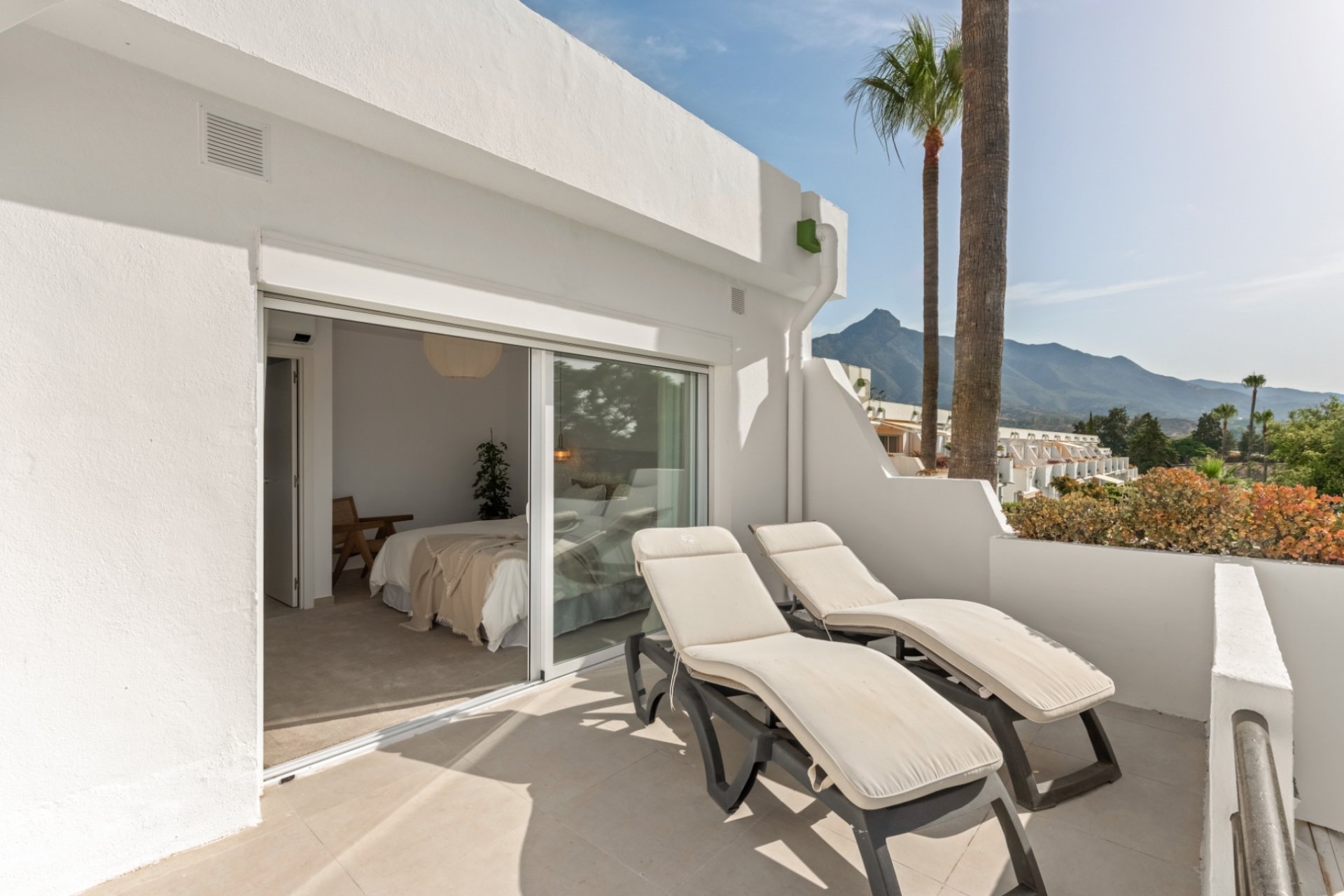 Gensalg - Rækkehus -
Marbella - Nueva Andalucía