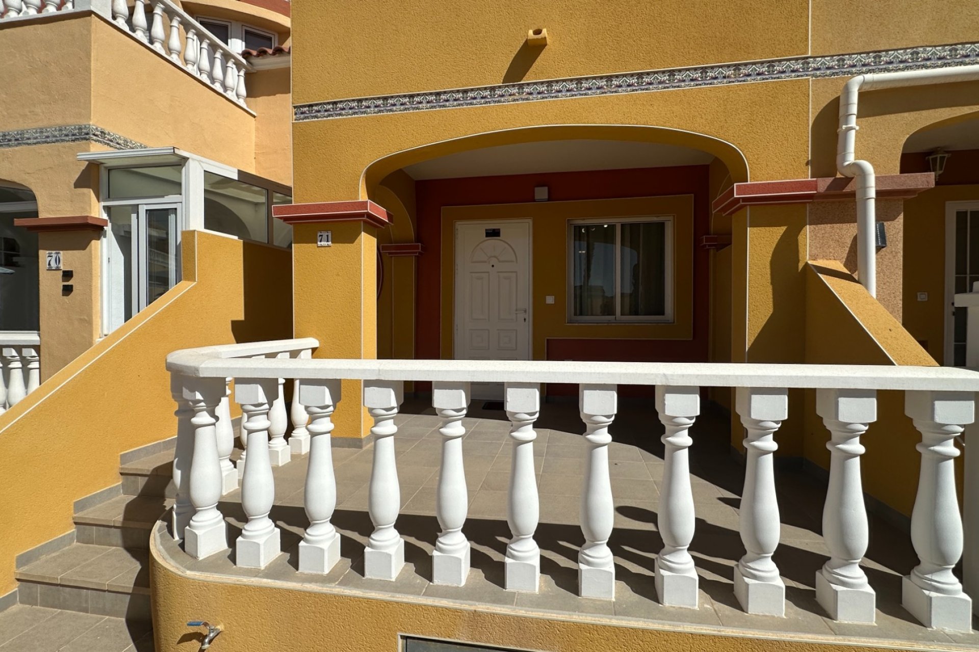Gensalg - Rækkehus -
Orihuela Costa - La Regia