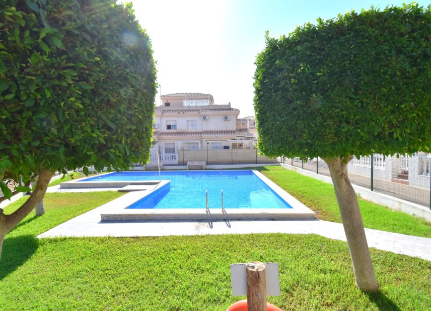 Gensalg - Rækkehus -
Orihuela Costa - Playa Flamenca