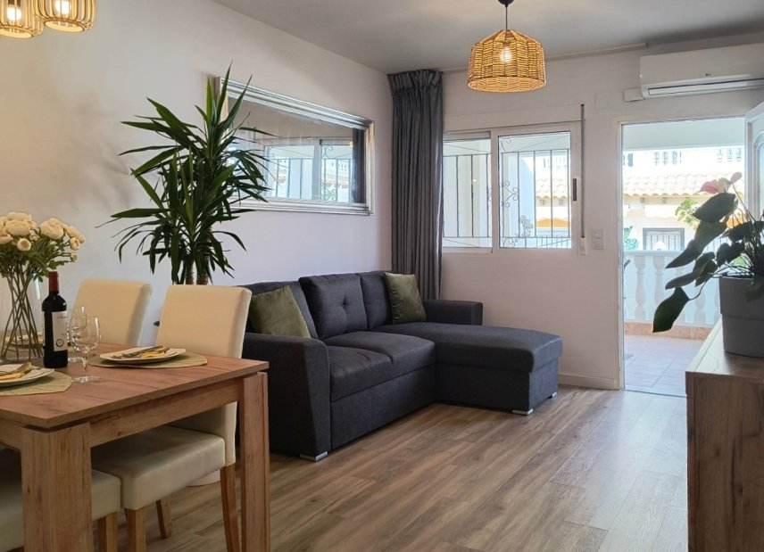 Gensalg - Rækkehus -
Orihuela Costa - Punta Prima