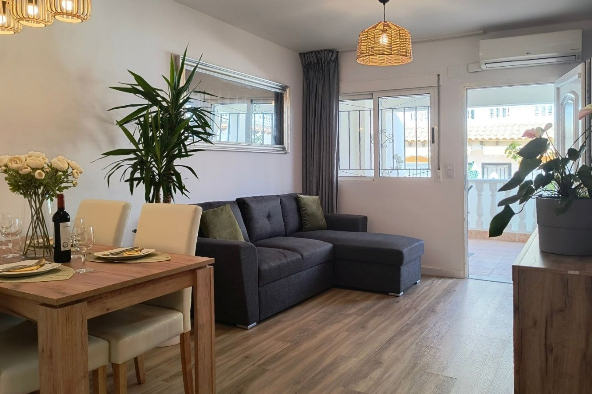 Gensalg - Rækkehus -
Orihuela Costa - Punta Prima