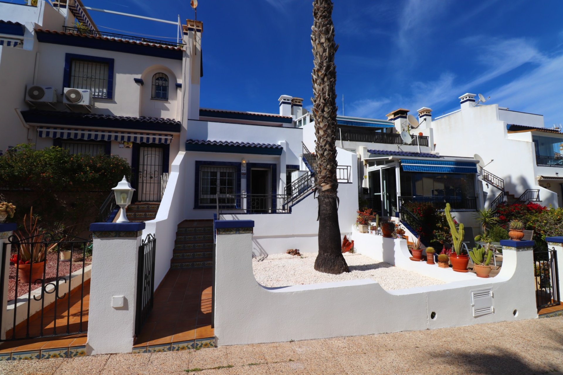 Gensalg - Rækkehus -
Orihuela Costa - Villamartín