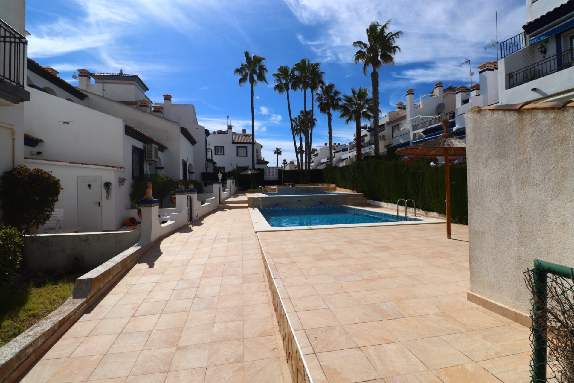 Gensalg - Rækkehus -
Orihuela Costa - Villamartín