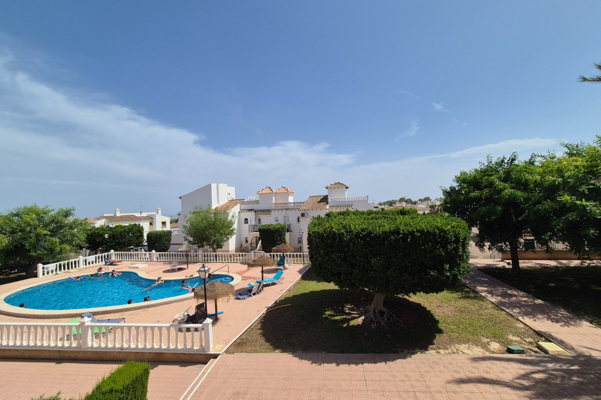 Gensalg - Rækkehus -
San Miguel de Salinas - Bellavista