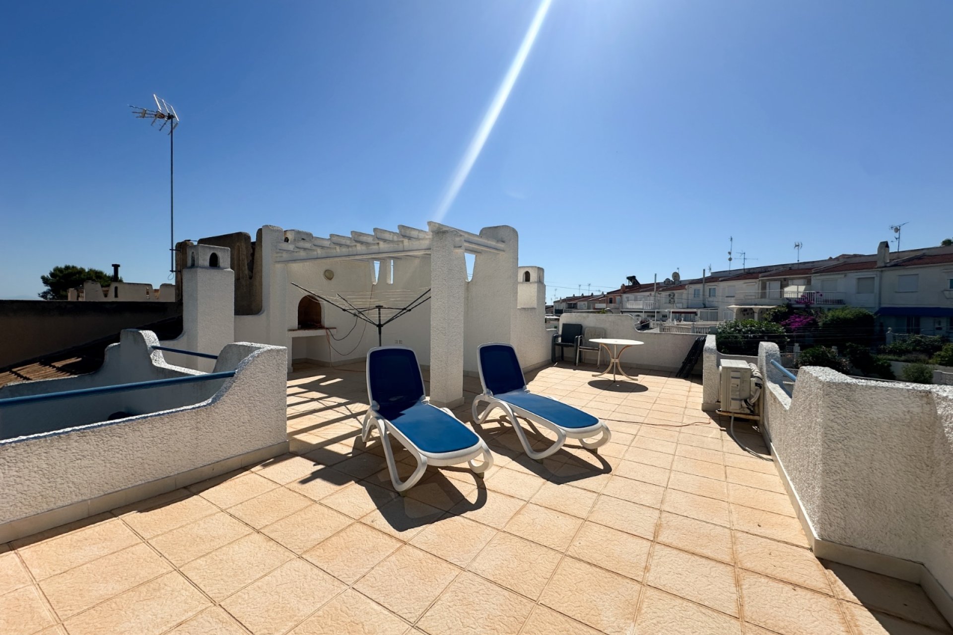 Gensalg - Rækkehus -
Torrevieja - Los Balcones