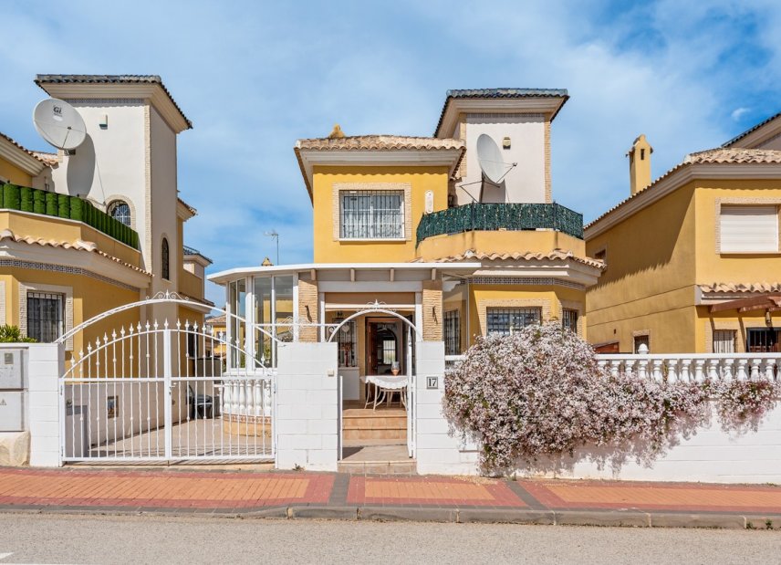 Gensalg - Villa -
Algorfa - Lo Crispin