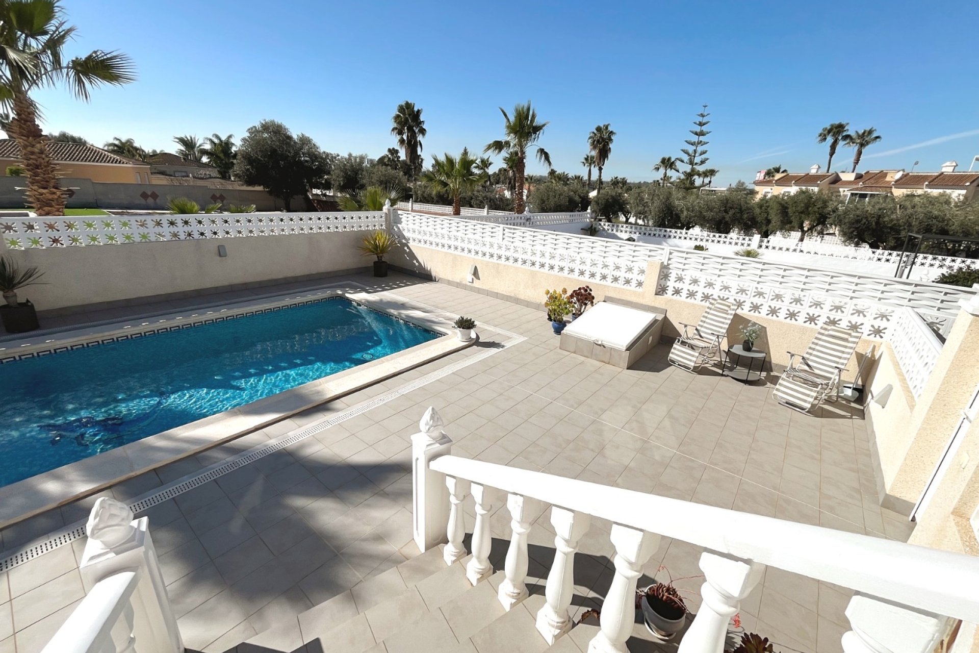 Gensalg - Villa -
Benijofar - Monte Azul