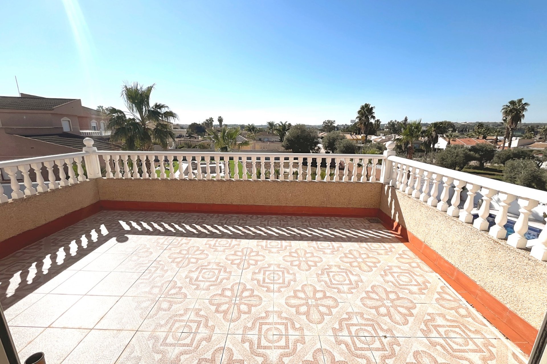 Gensalg - Villa -
Benijofar - Monte Azul