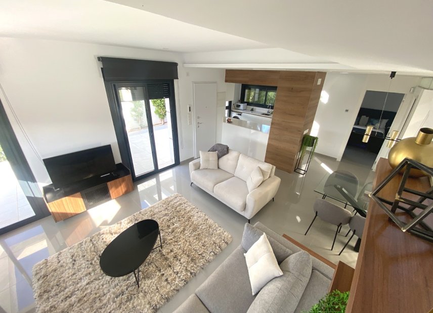 Gensalg - Villa -
Ciudad Quesada - Doña Pepa