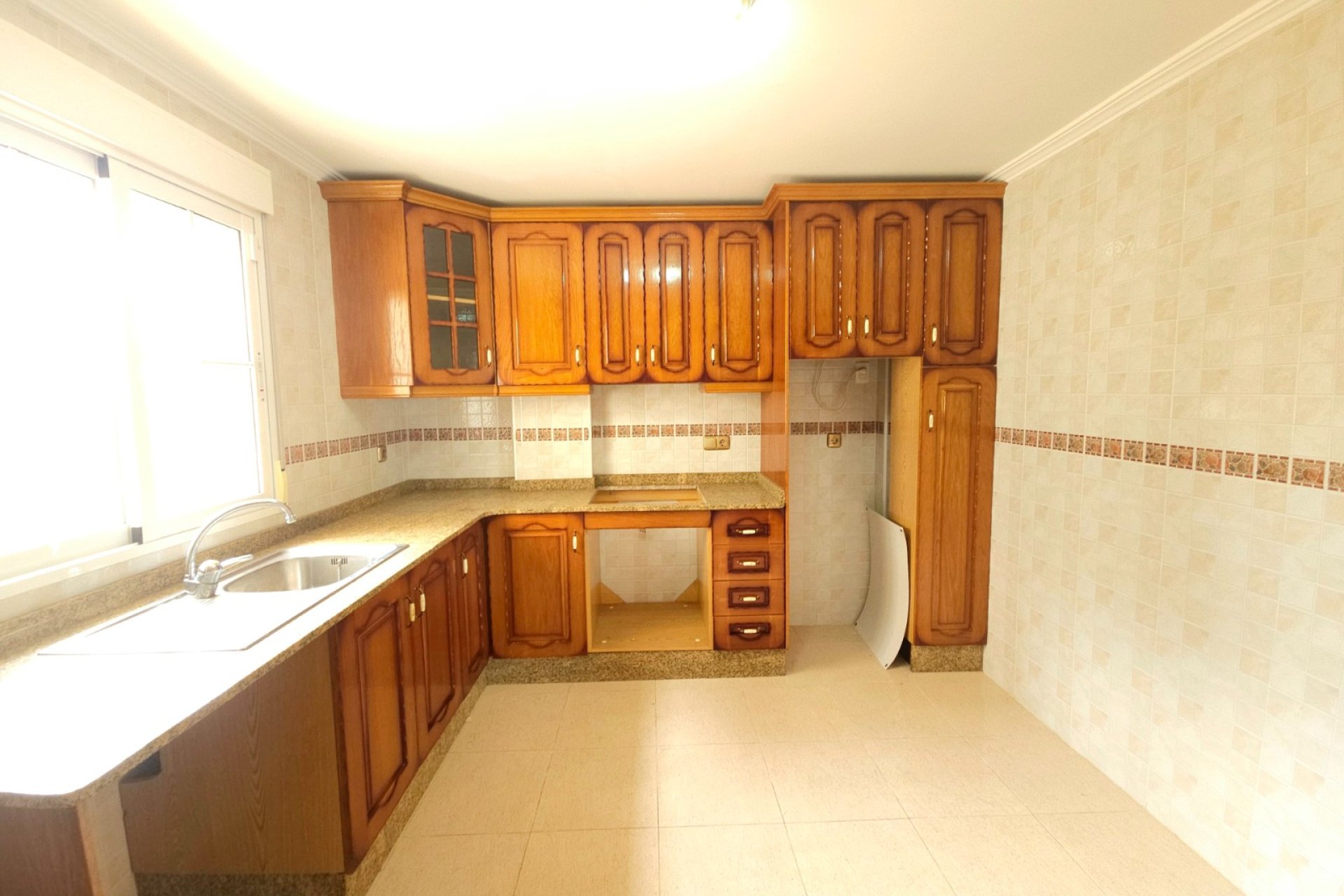 Gensalg - Villa -
Elche - La Marina