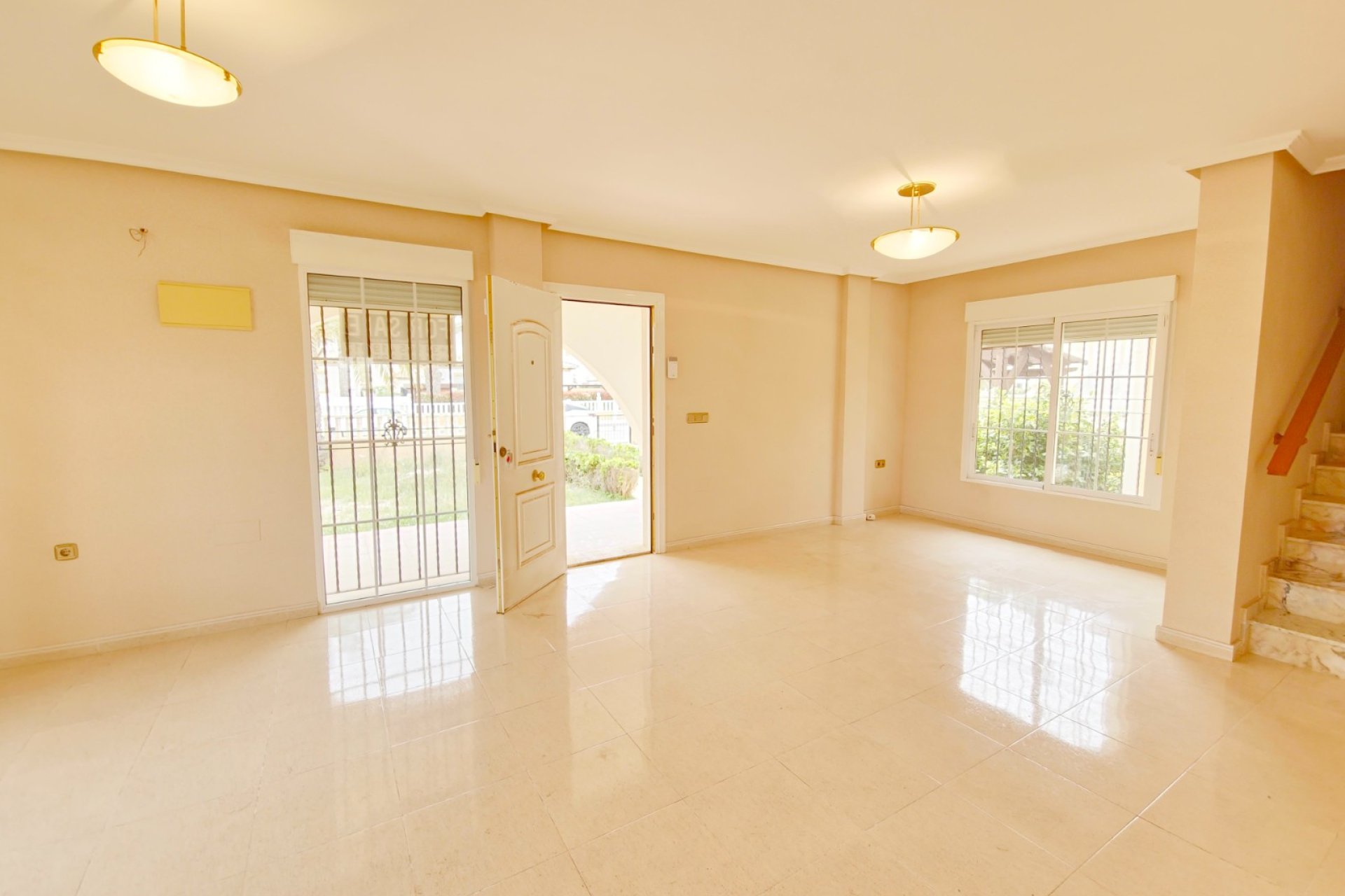 Gensalg - Villa -
Elche - La Marina
