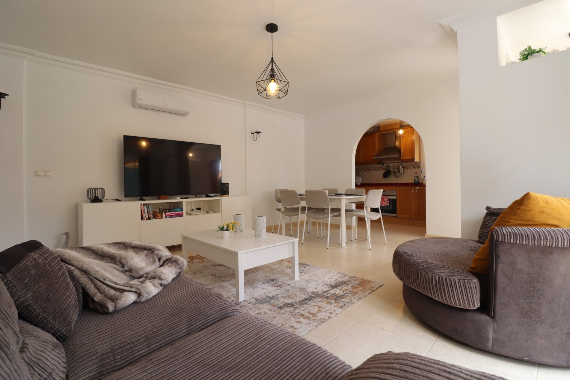 Gensalg - Villa -
Los Montesinos - La Herrada