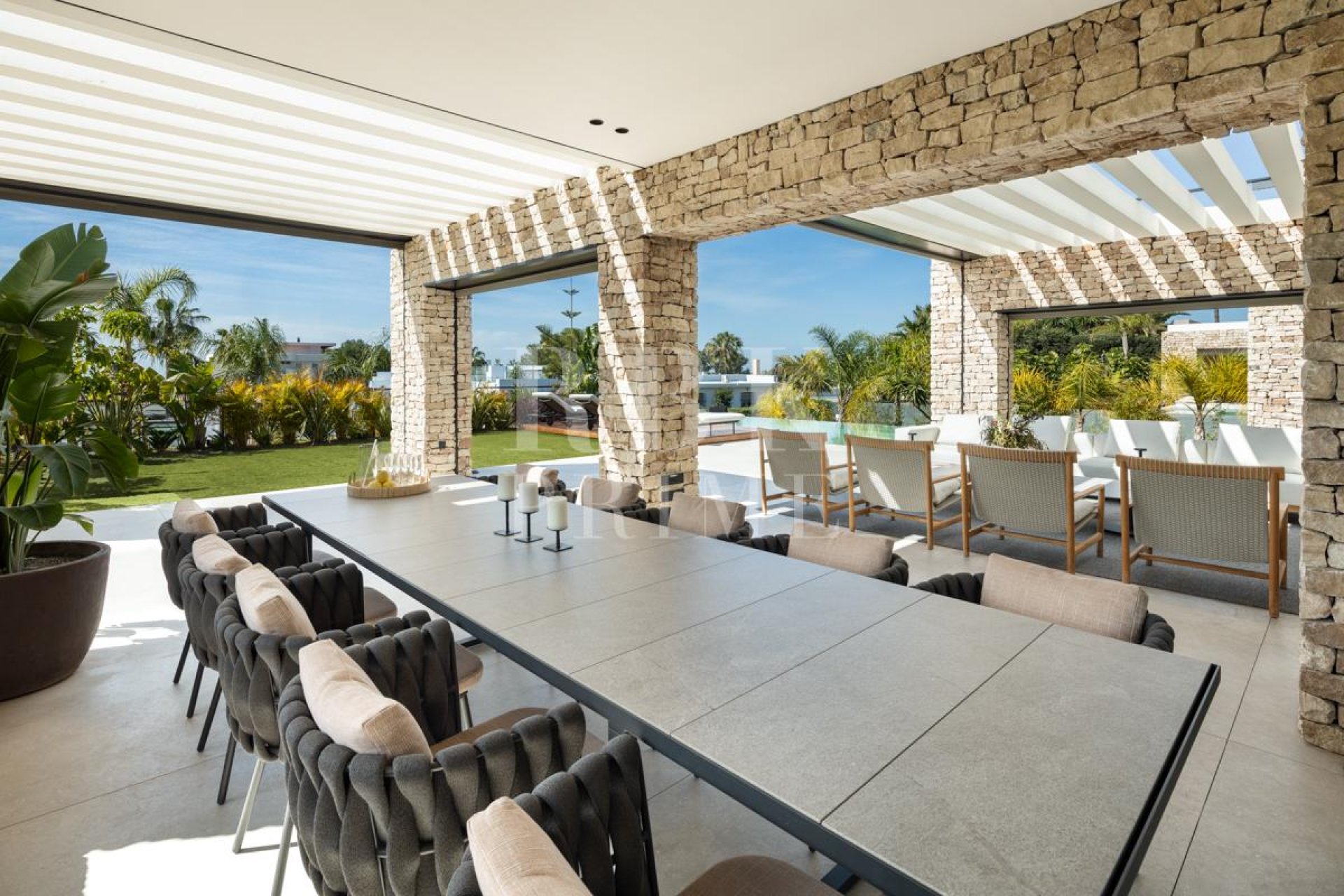 Gensalg - Villa -
Malaga - Nueva Andalucía
