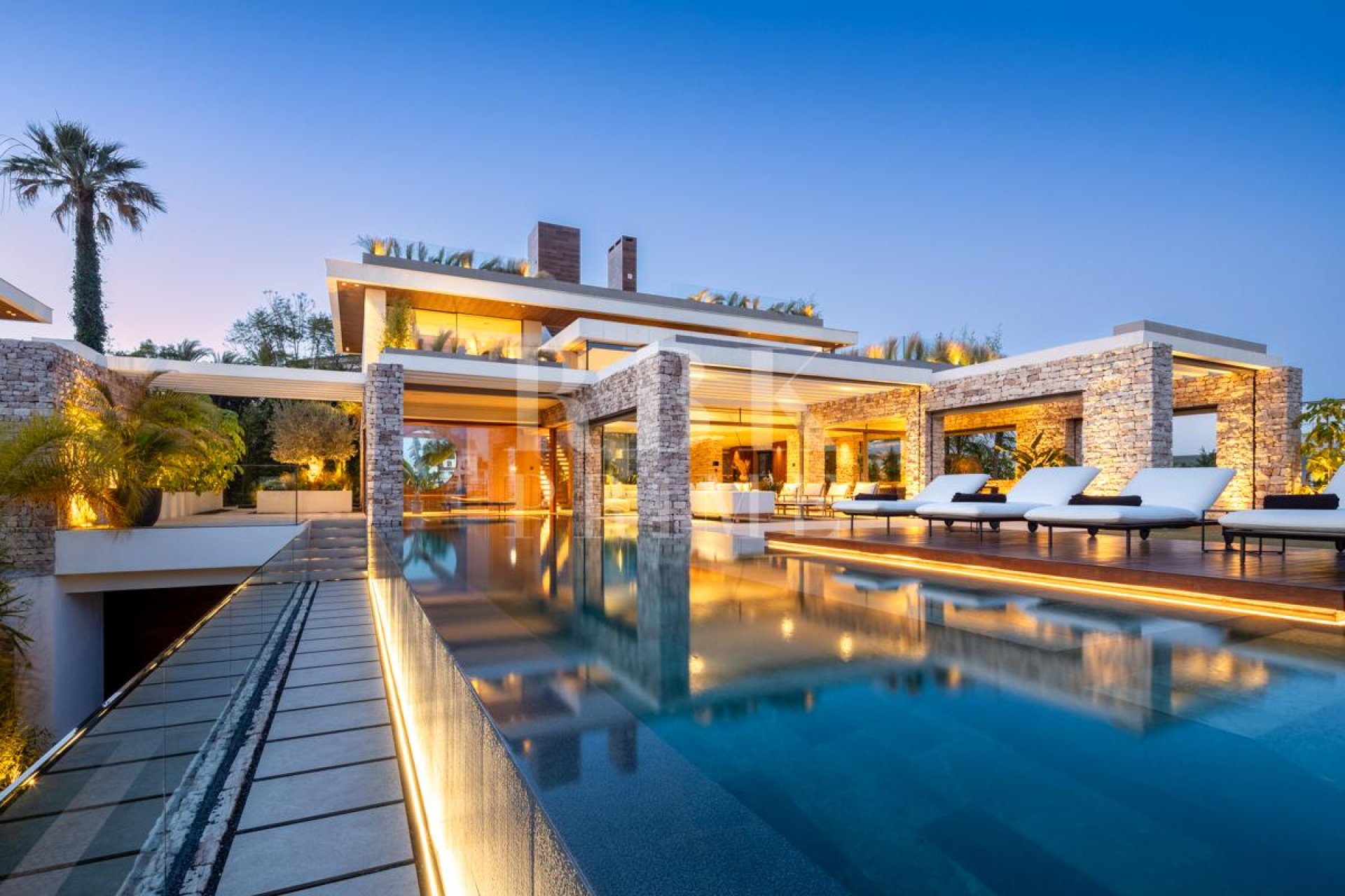 Gensalg - Villa -
Malaga - Nueva Andalucía