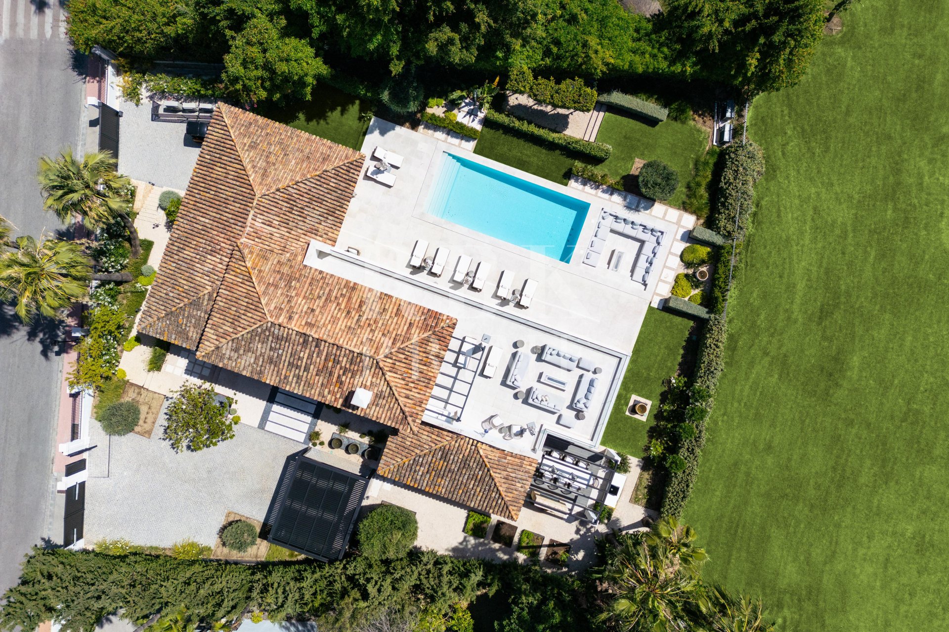 Gensalg - Villa -
Malaga - Nueva Andalucía