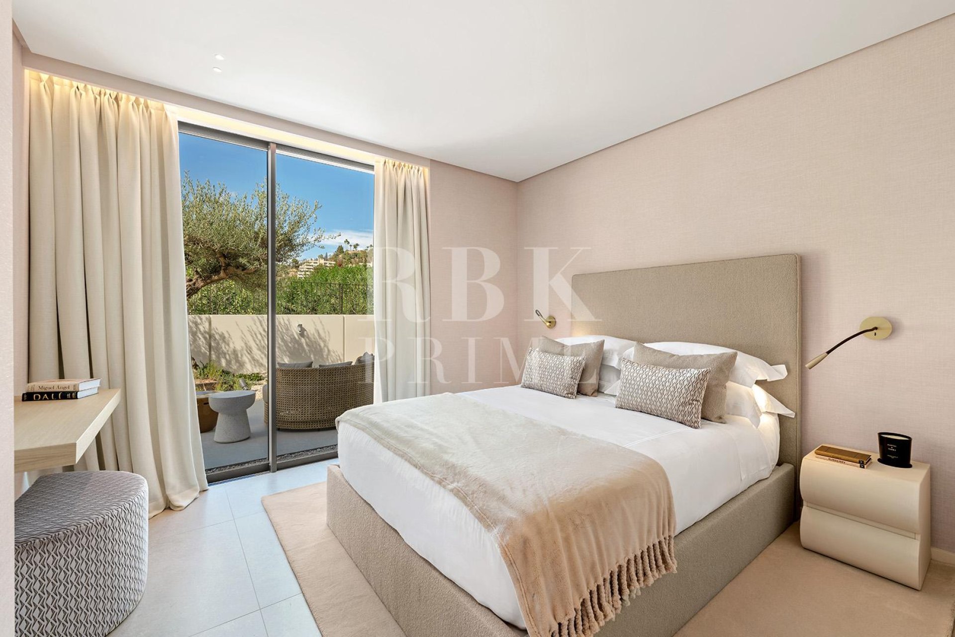 Gensalg - Villa -
Malaga - Nueva Andalucía