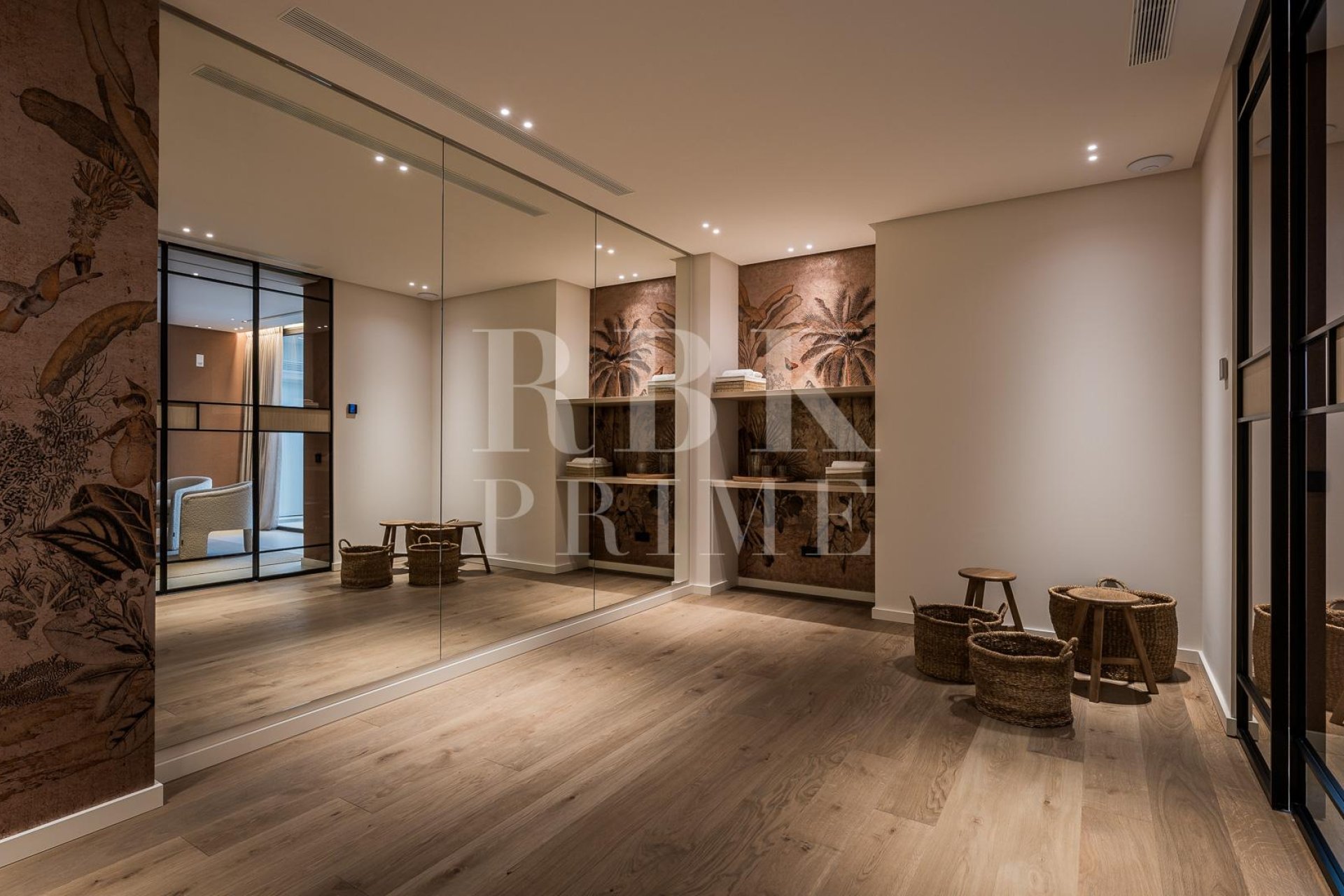 Gensalg - Villa -
Malaga - Nueva Andalucía