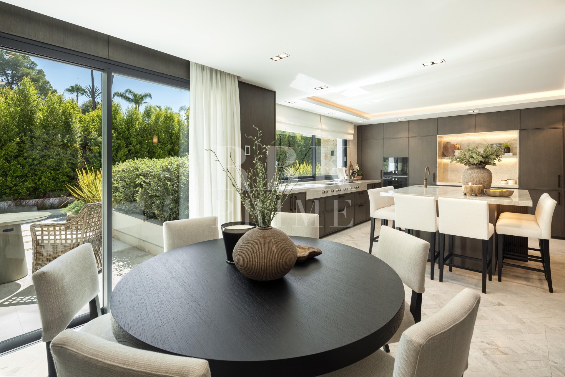 Gensalg - Villa -
Malaga - Nueva Andalucía